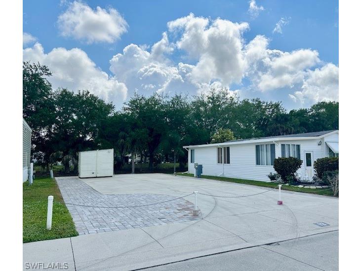 13 Bass Lane Naples FL 34114 224022314 image1