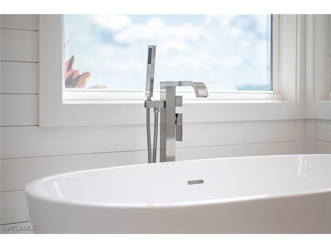 13 Bayview Boulevard Fort Myers Beach FL 33931 225038784 image23