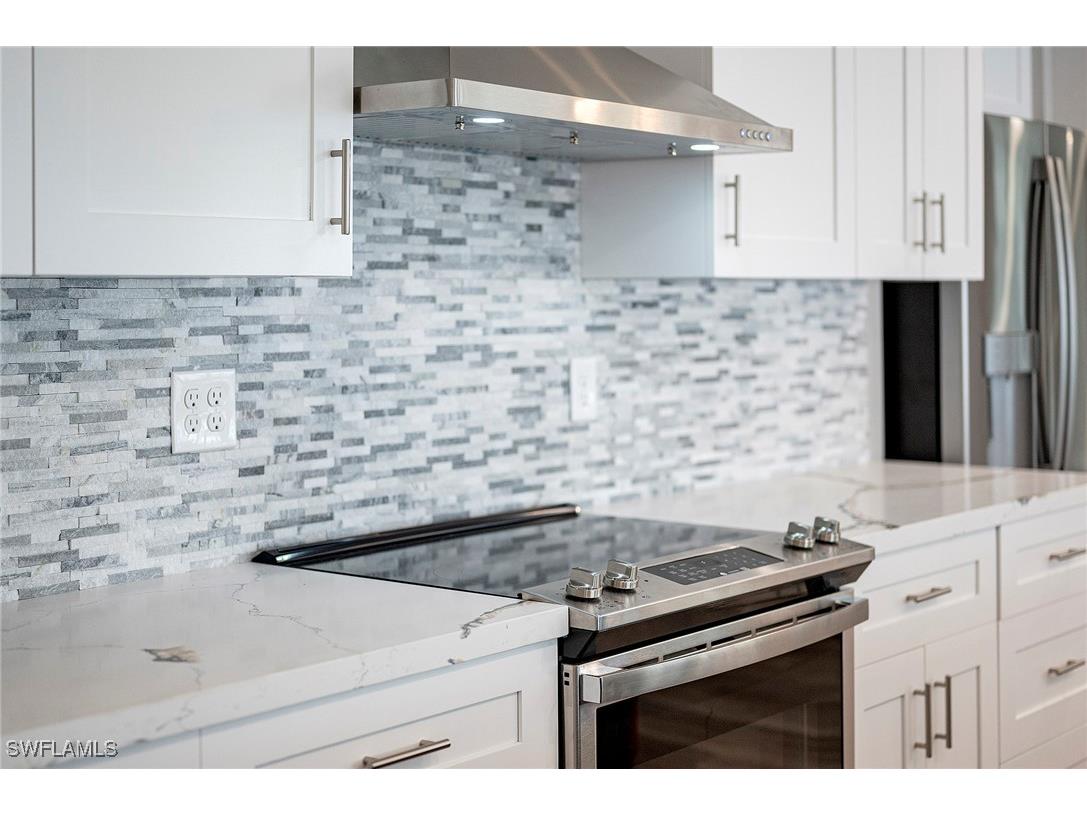 13 Bayview Boulevard Fort Myers Beach FL 33931 225038784 image8