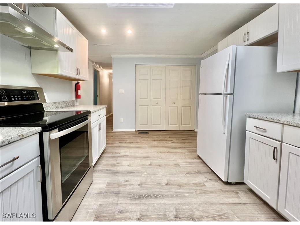 13 Cannes Drive Naples FL 34112 225069258 image8