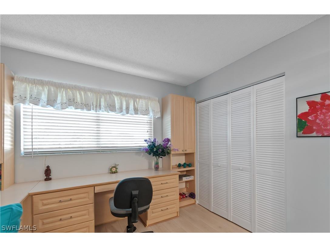 13 High Point Circle N #203 Naples FL 34103 226005131 image16