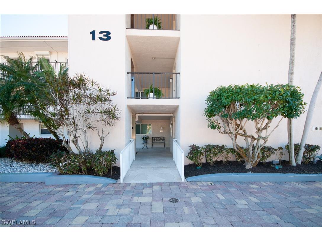 13 High Point Circle N #203 Naples FL 34103 226005131 image33