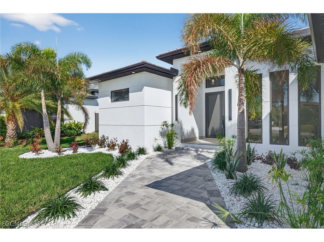 13 NW 35th Place Cape Coral FL 33993 2026009279 image5