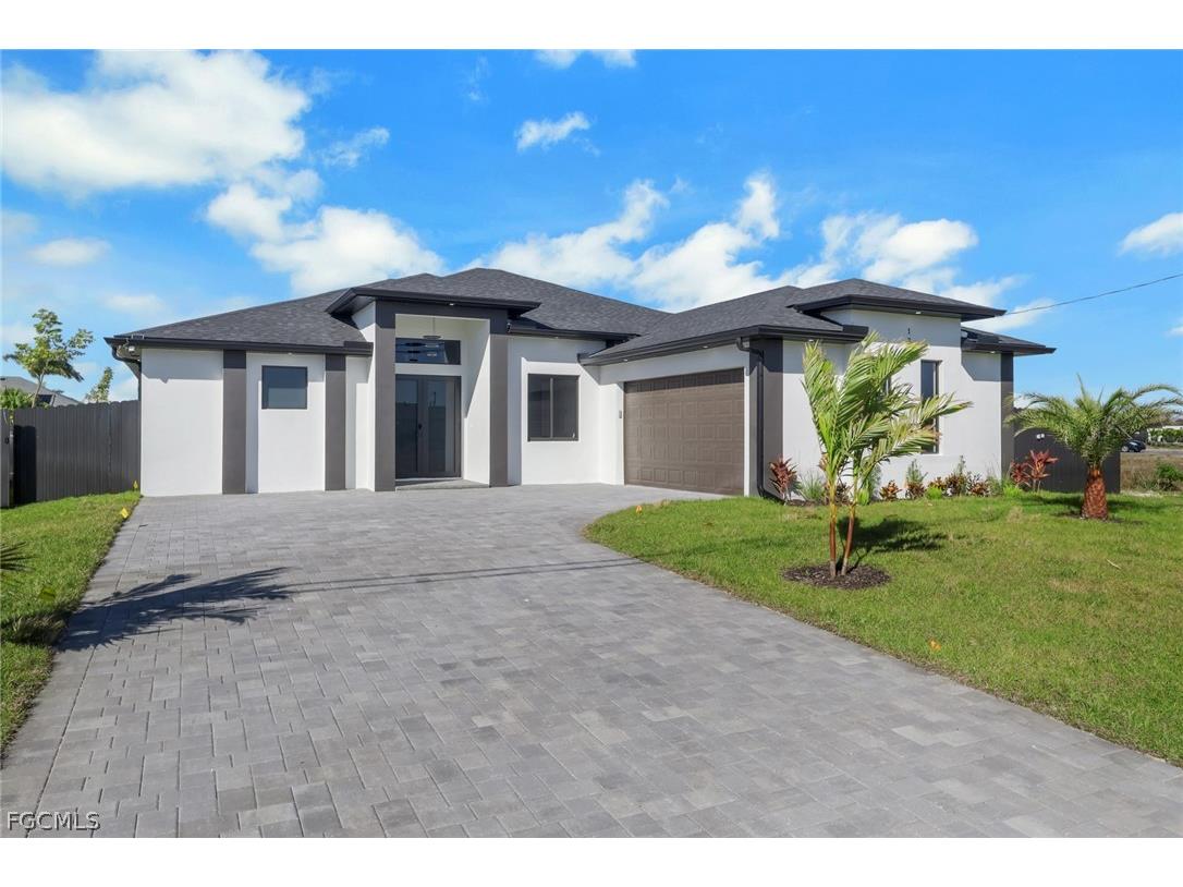 13 NW 5th Terrace Cape Coral FL 33993 2026008746 image1