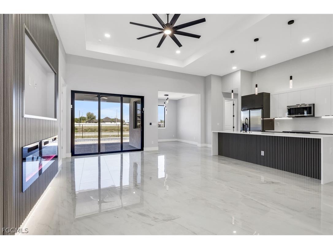 13 NW 5th Terrace Cape Coral FL 33993 2026008746 image8