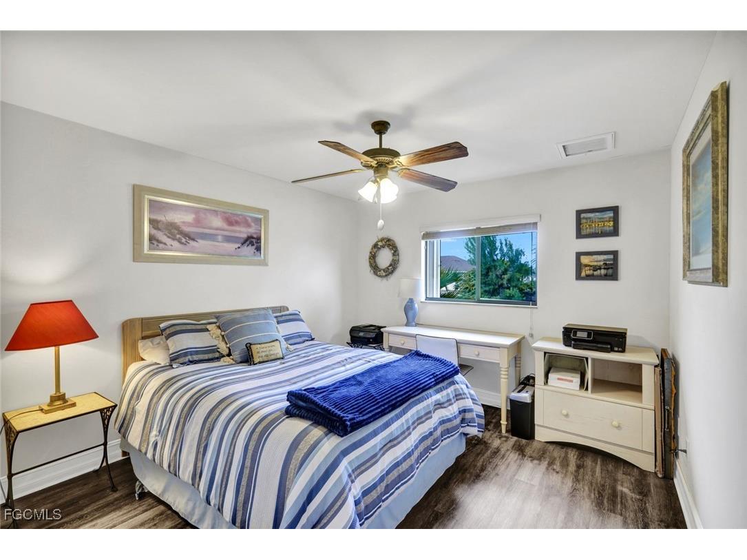 13 NW 8th Terrace Cape Coral FL 33993 2025023775 image18