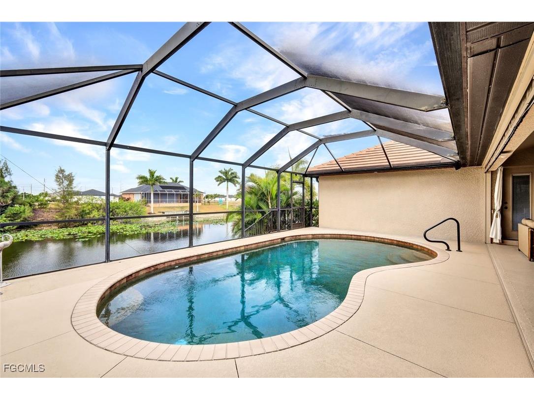 13 NW 8th Terrace Cape Coral FL 33993 2025023775 image21