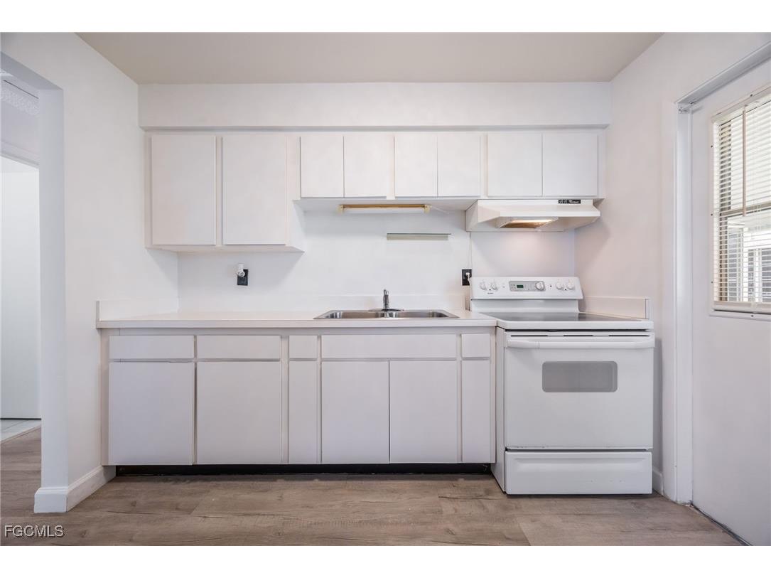 13 Pinewood Boulevard Lehigh Acres FL 33936 2025022287 image16