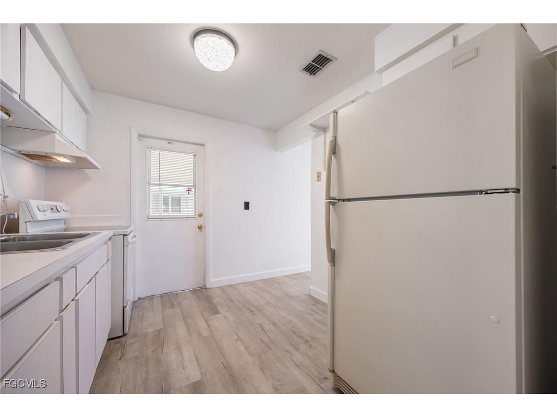 13 Pinewood Boulevard Lehigh Acres FL 33936 2025022287 image18