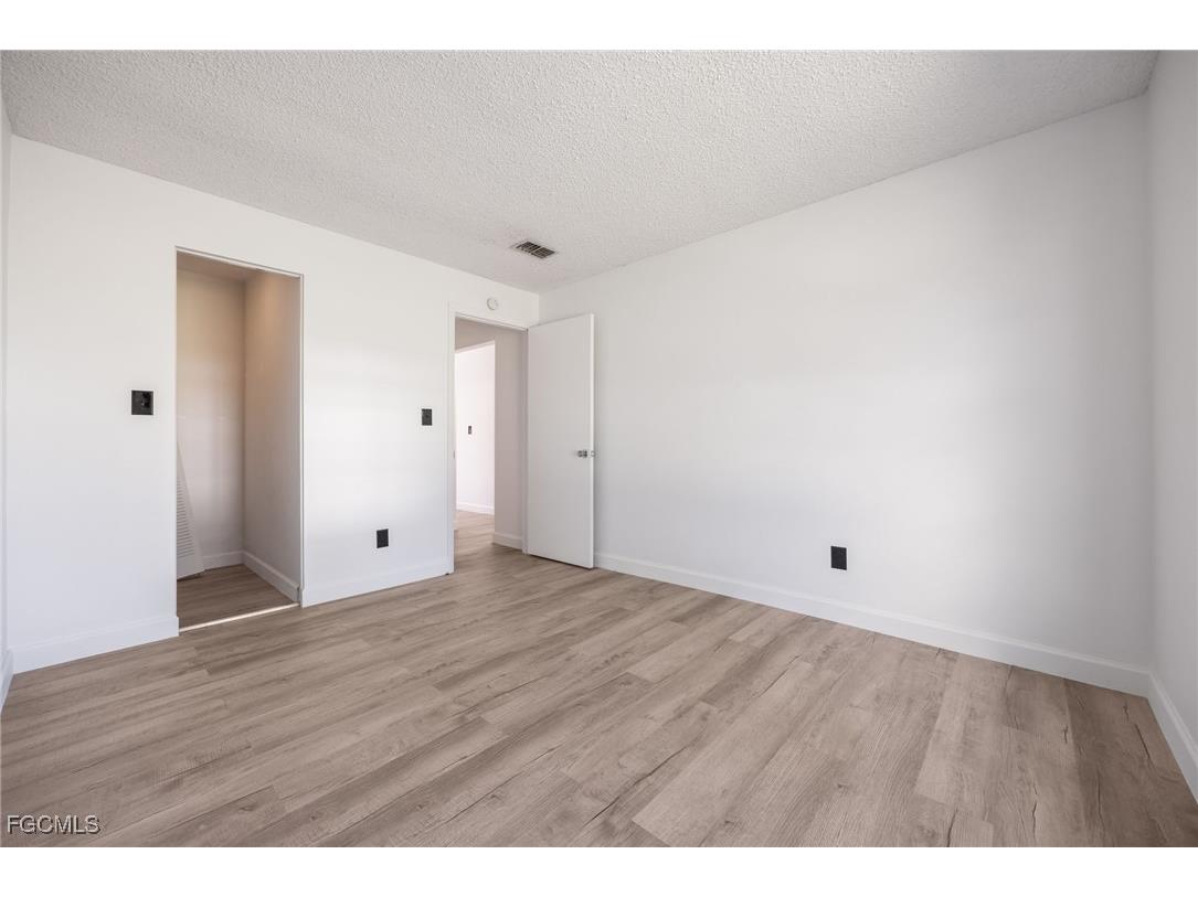 13 Pinewood Boulevard Lehigh Acres FL 33936 2025022287 image21