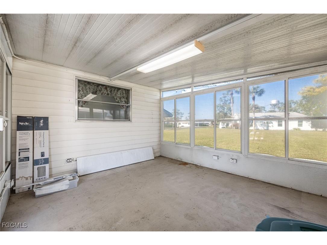 13 Pinewood Boulevard Lehigh Acres FL 33936 2025022287 image26