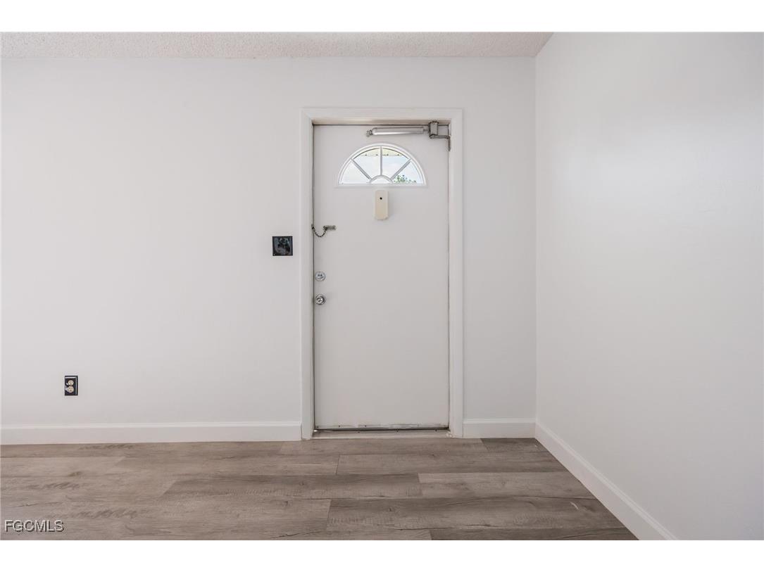 13 Pinewood Boulevard Lehigh Acres FL 33936 2025022287 image8