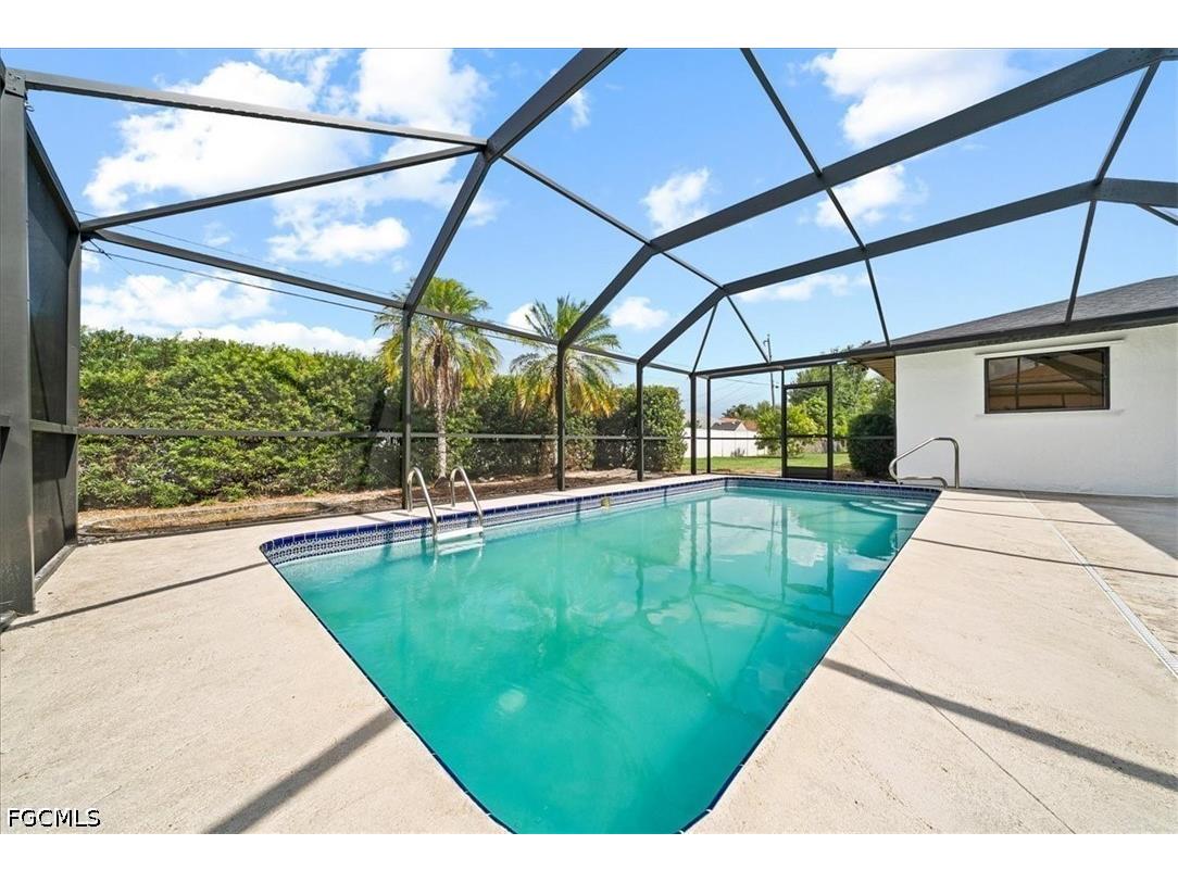 13 SE 20th Place Cape Coral FL 33990 2026020230 image38