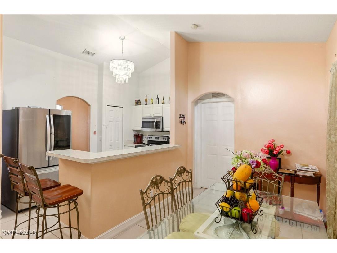130 6th Street NE Naples FL 34120 226001381 image18