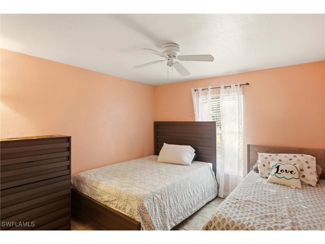 130 6th Street NE Naples FL 34120 226001381 image20