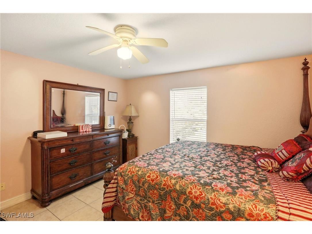 130 6th Street NE Naples FL 34120 226001381 image26