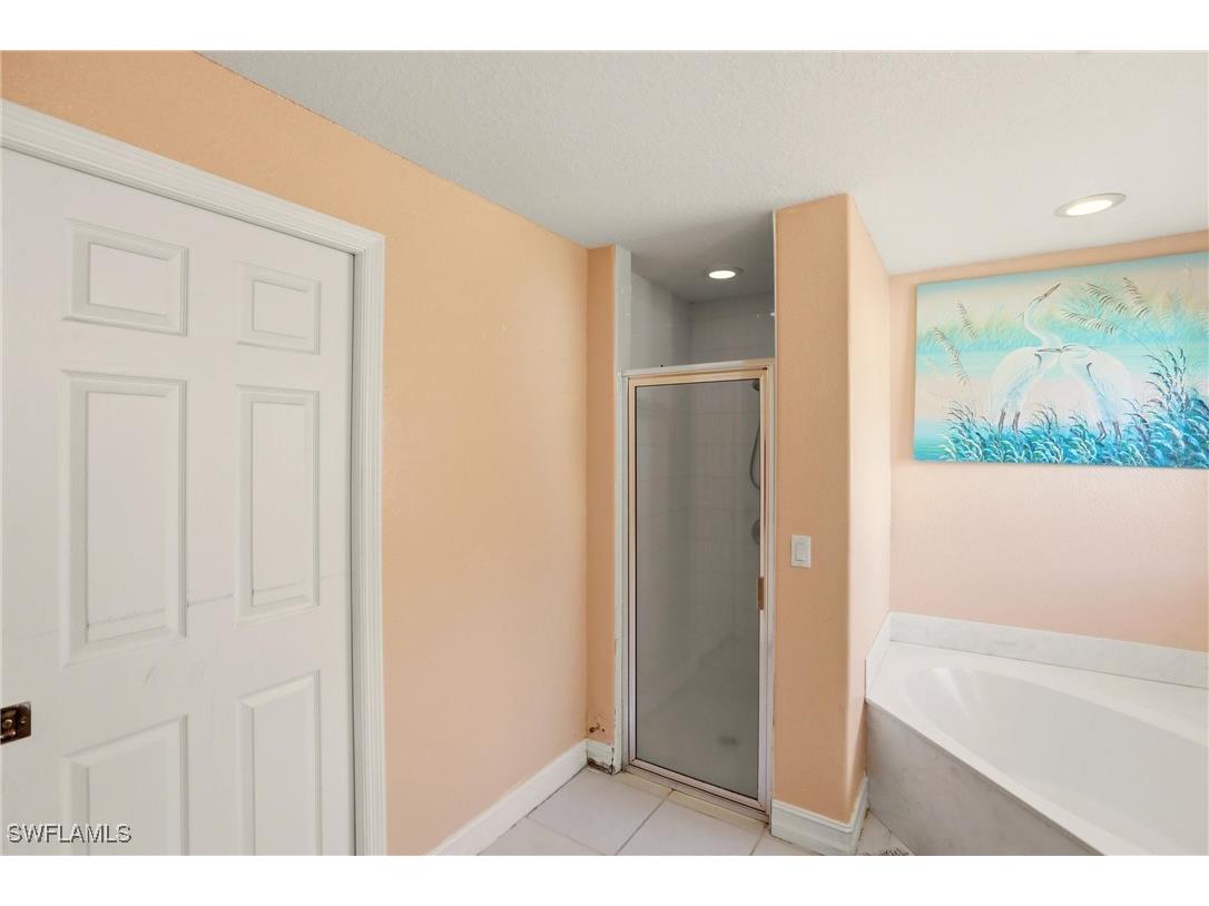 130 6th Street NE Naples FL 34120 226001381 image28