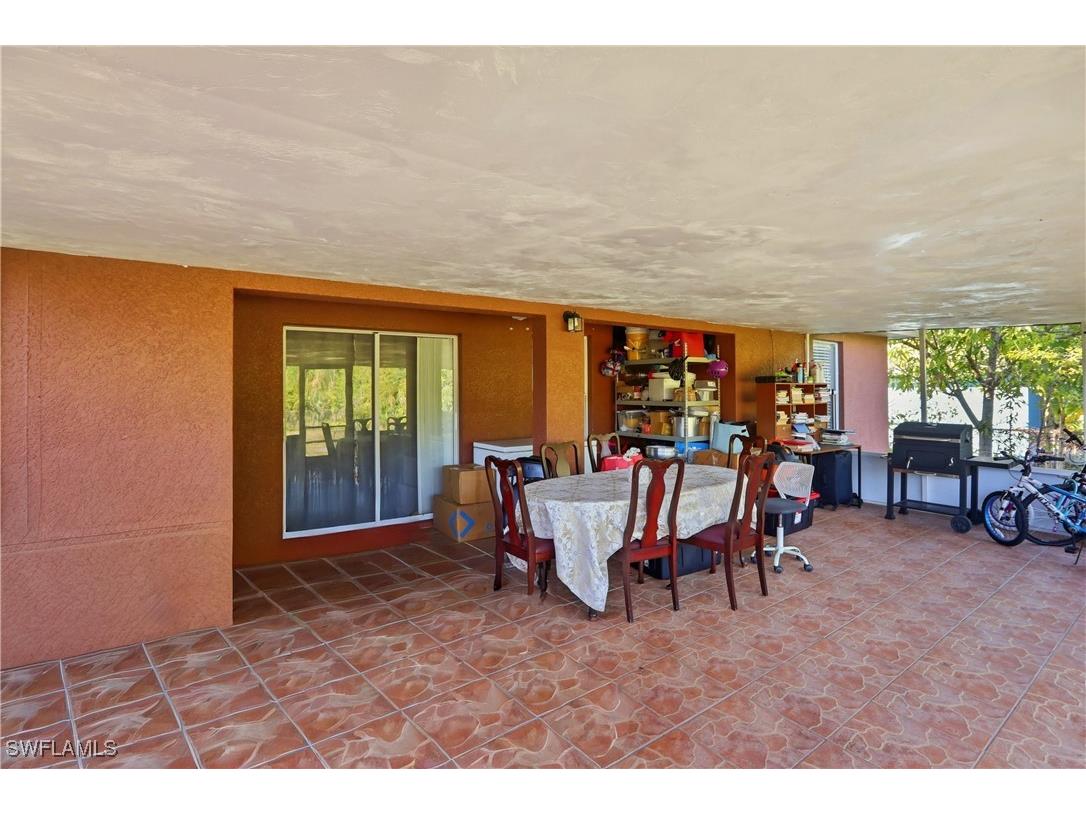 130 6th Street NE Naples FL 34120 226001381 image35