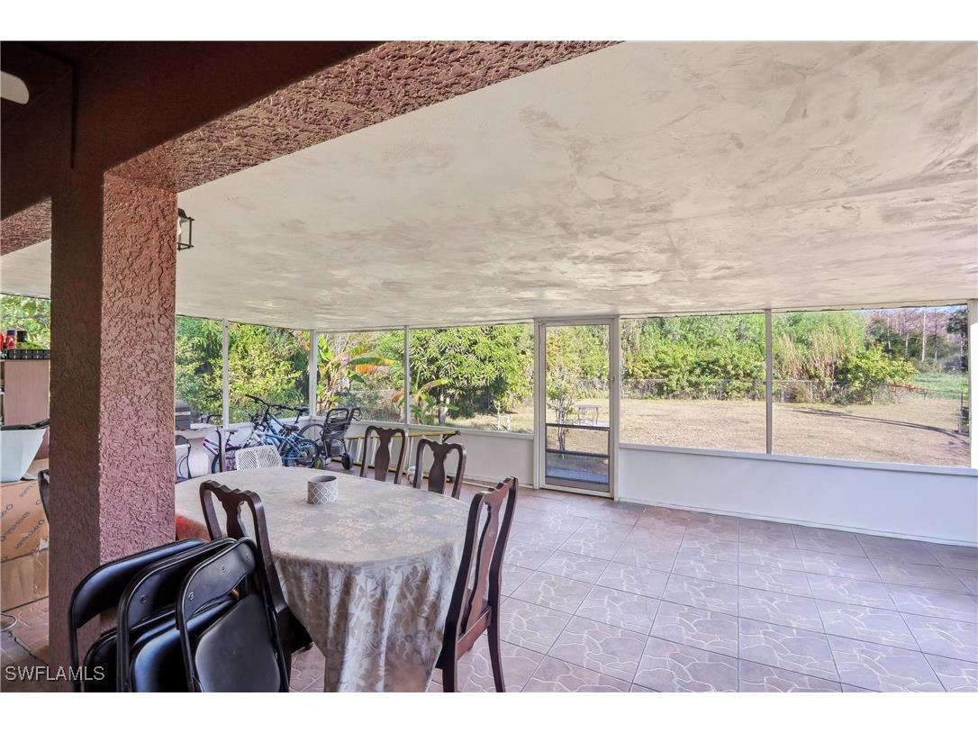 130 6th Street NE Naples FL 34120 226001381 image36