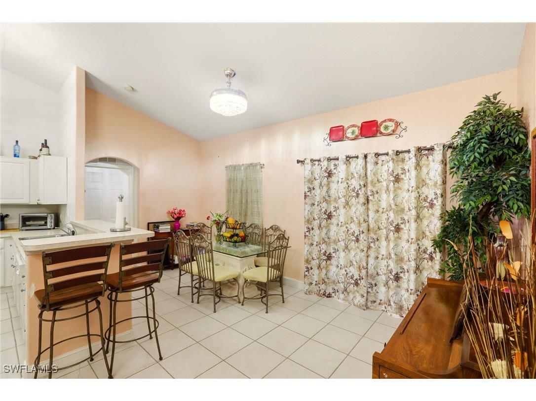 130 6th Street NE Naples FL 34120 226001381 image9