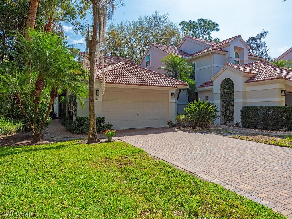 130 Amblewood Lane #8-801 Naples FL 34105 226011857 image1