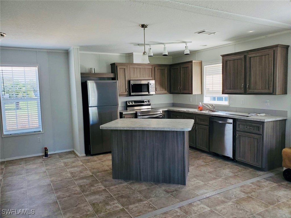 130 Avenida Del Sur Clewiston FL 33440 225043377 image2