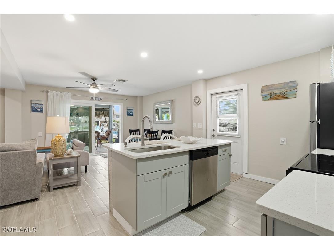 130 Bahia Viaduct Fort Myers Beach FL 33931 225075324 image29