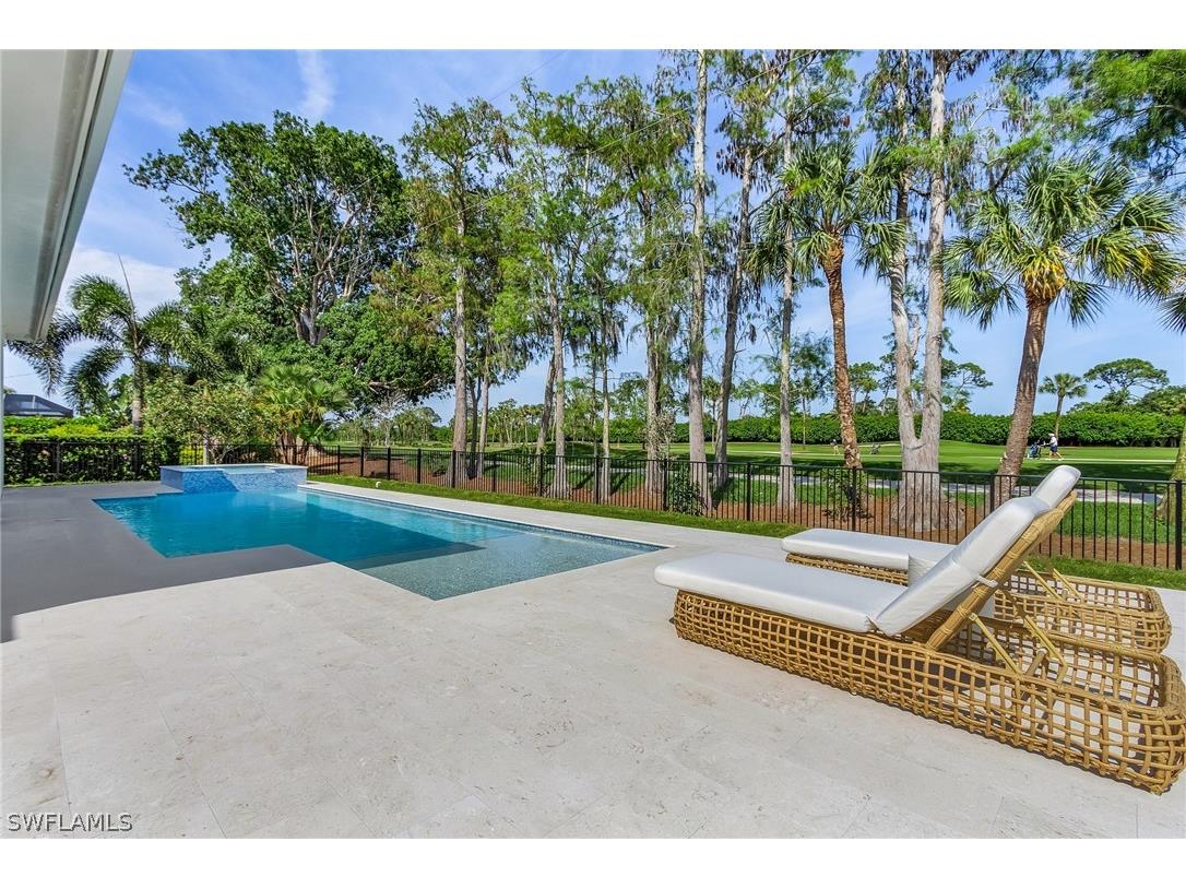 130 Burning Tree Drive Naples FL 34105 224031188 image1