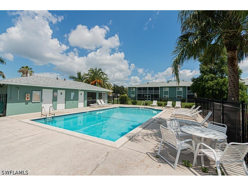 130 Cypress Way E #1 Naples FL 34110 226024439 image47