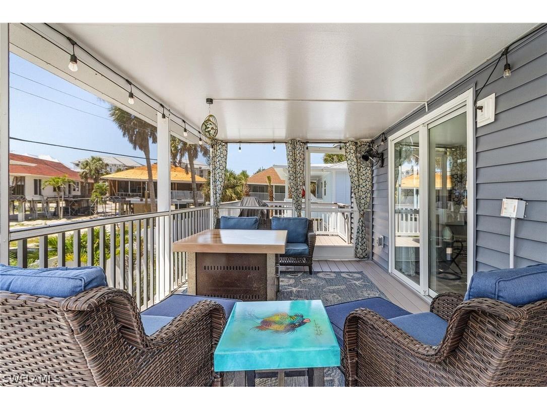 130 Madison Court Fort Myers Beach FL 33931 226010304 image18