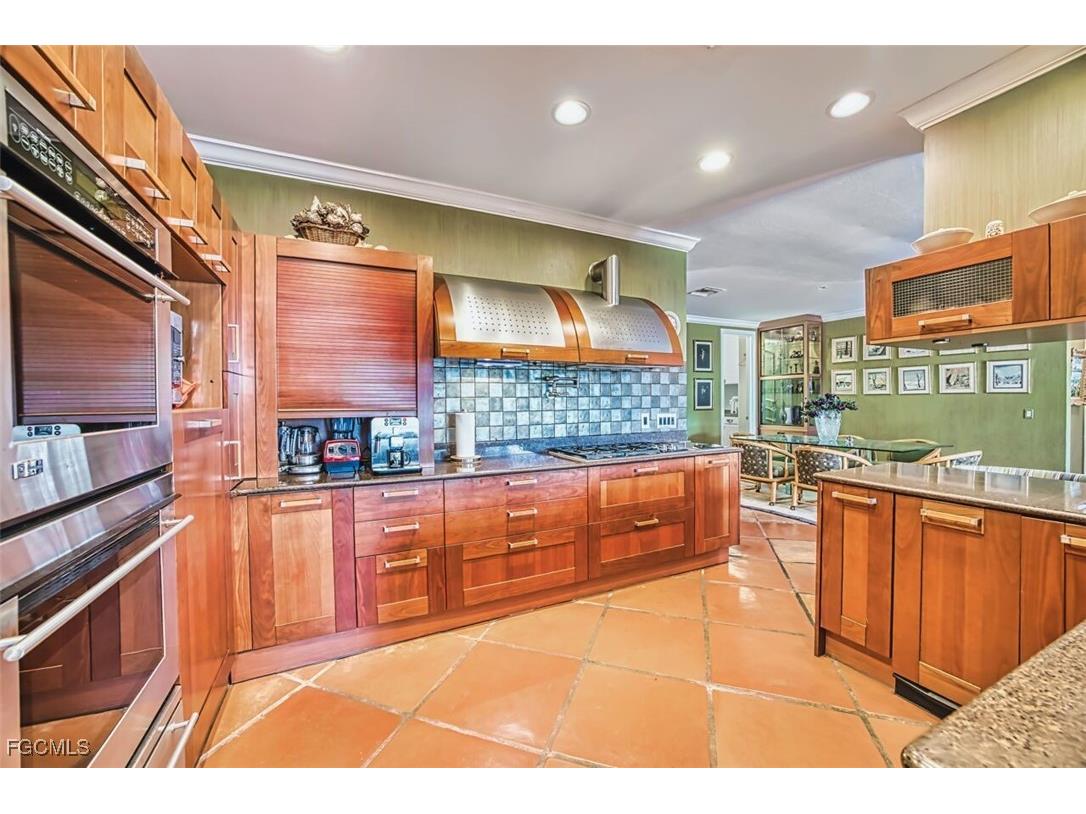 130 Montrose Drive Fort Myers FL 33919 2026004741 image17