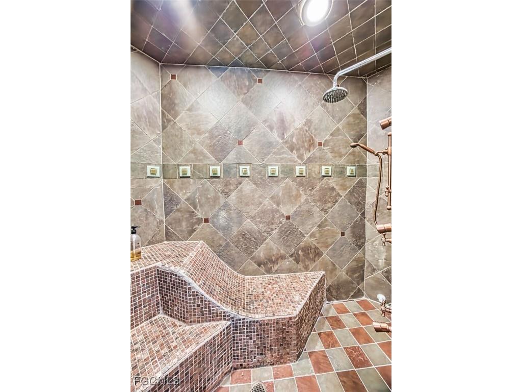 130 Montrose Drive Fort Myers FL 33919 2026004741 image24