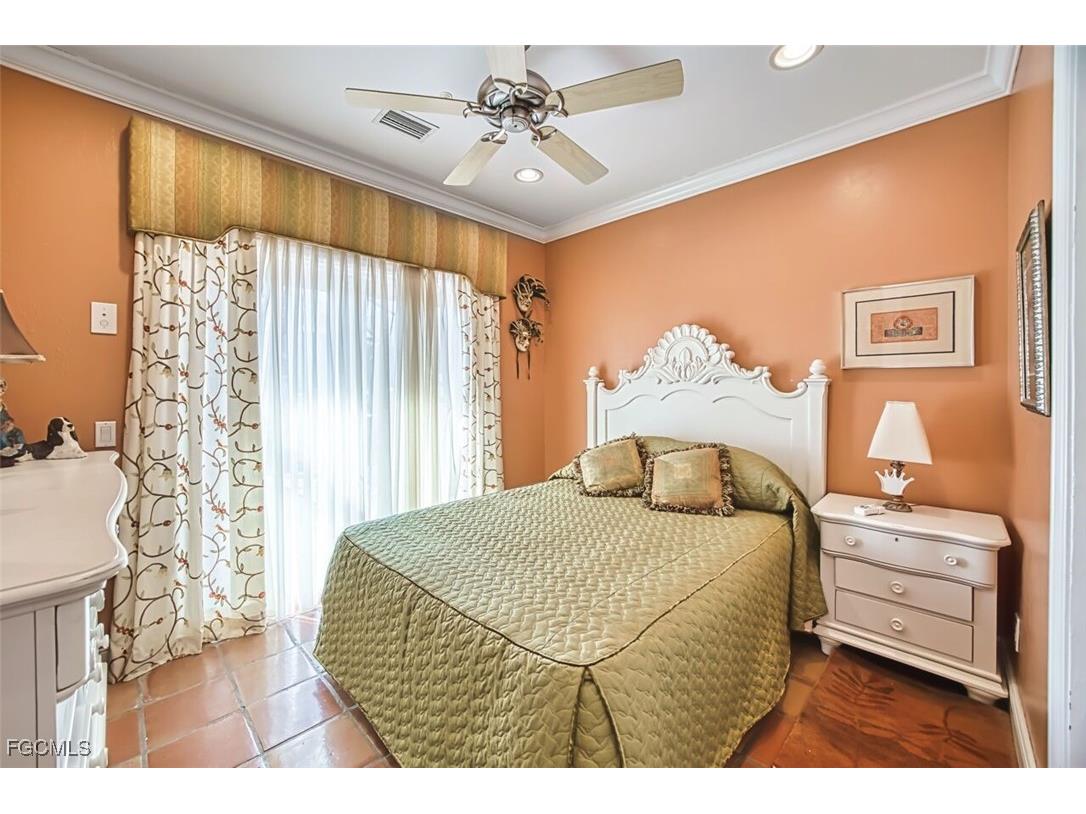 130 Montrose Drive Fort Myers FL 33919 2026004741 image30