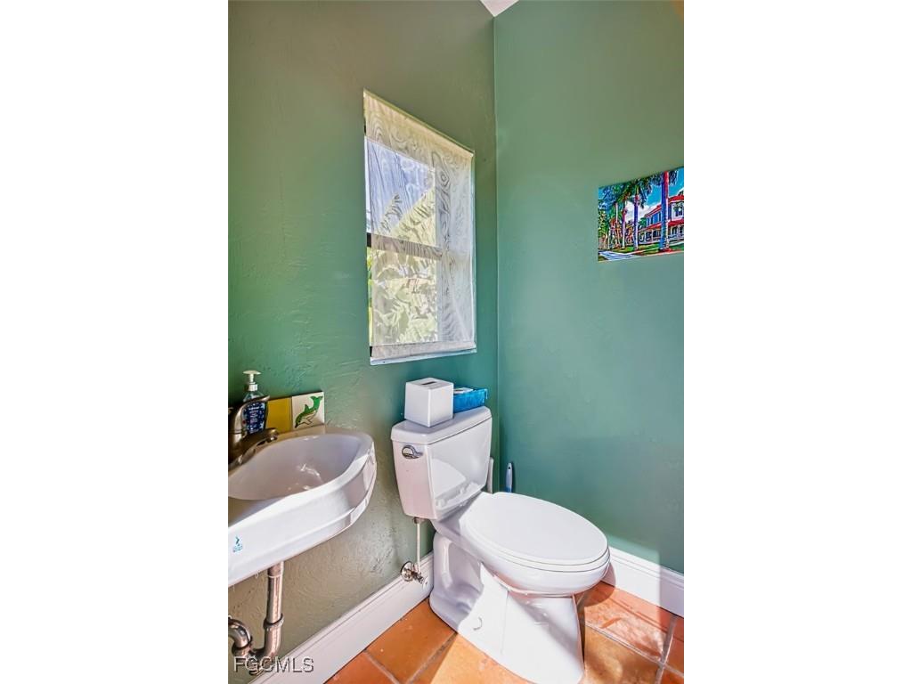 130 Montrose Drive Fort Myers FL 33919 2026004741 image39