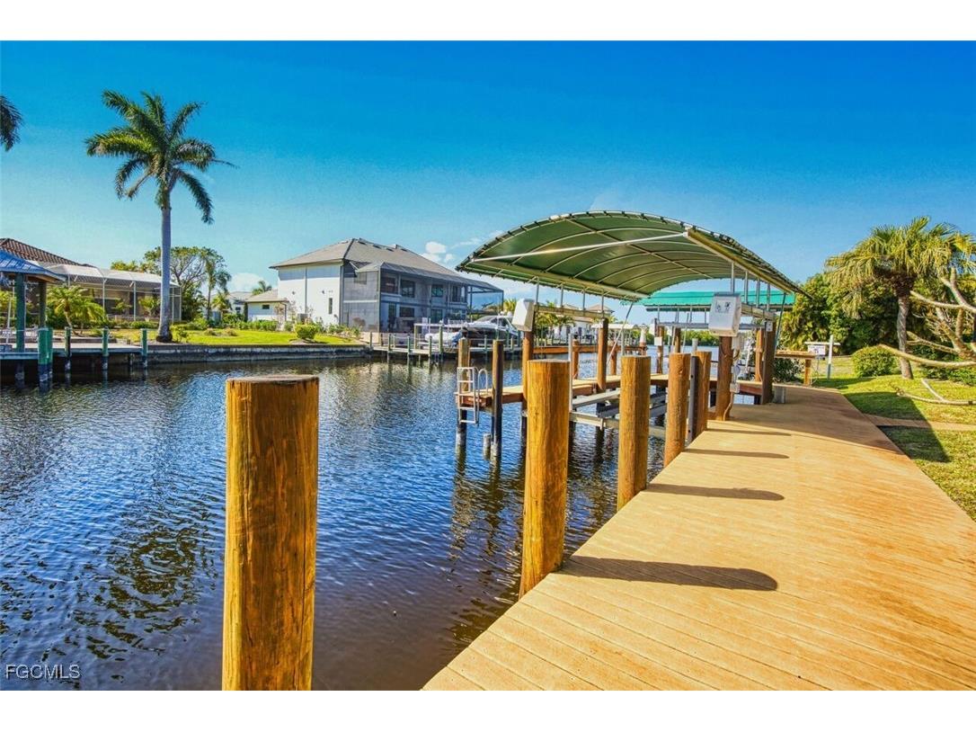 130 Montrose Drive Fort Myers FL 33919 2026004741 image42