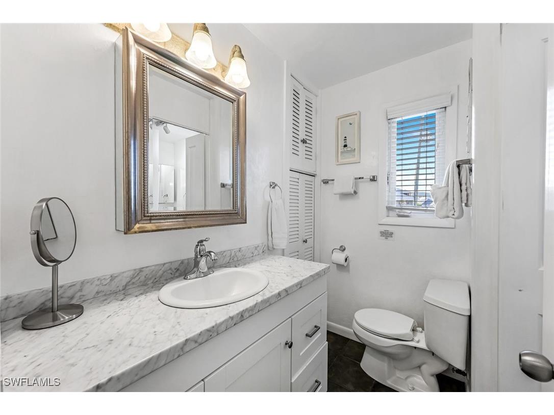 130 Palermo Circle Fort Myers Beach FL 33931 224094262 image14