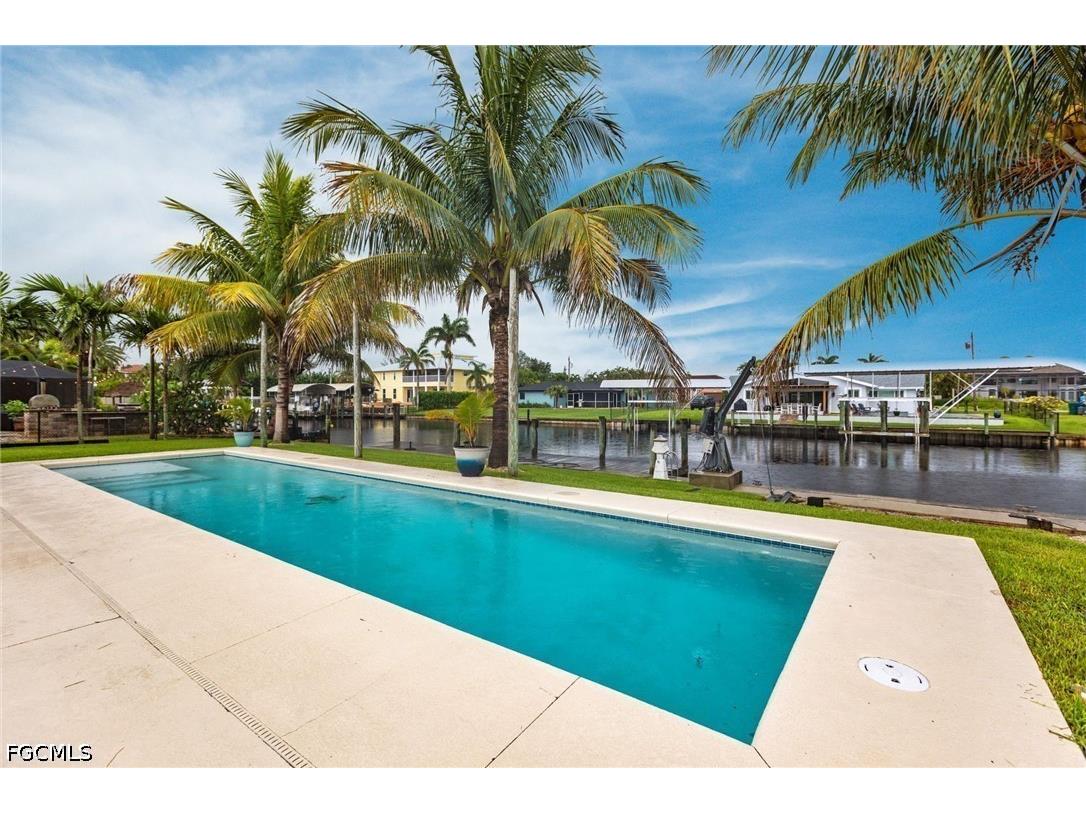 130 Placid Drive Fort Myers FL 33919 2026016013 image4