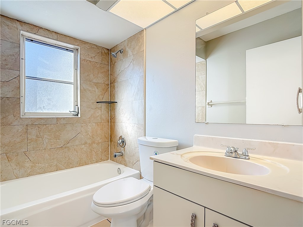 130 SE 7th Street Cape Coral FL 33990 2026009022 image16