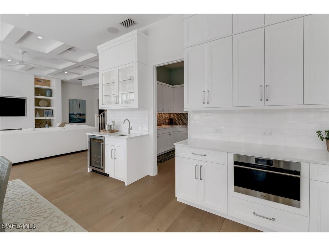 1300 Cobia Court Naples FL 34102 225073284 image10