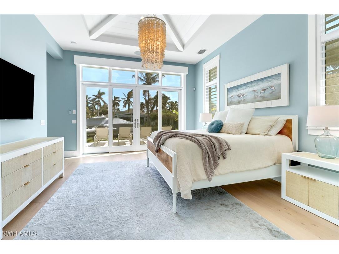 1300 Cobia Court Naples FL 34102 225073284 image12