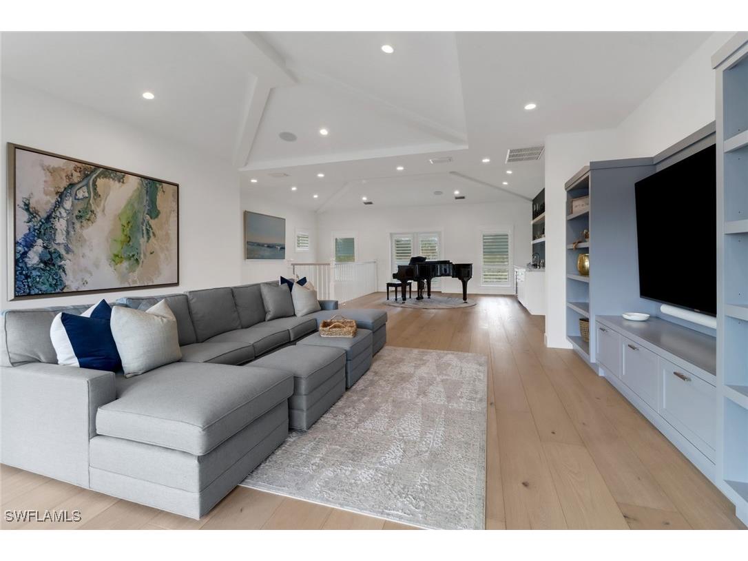 1300 Cobia Court Naples FL 34102 225073284 image20