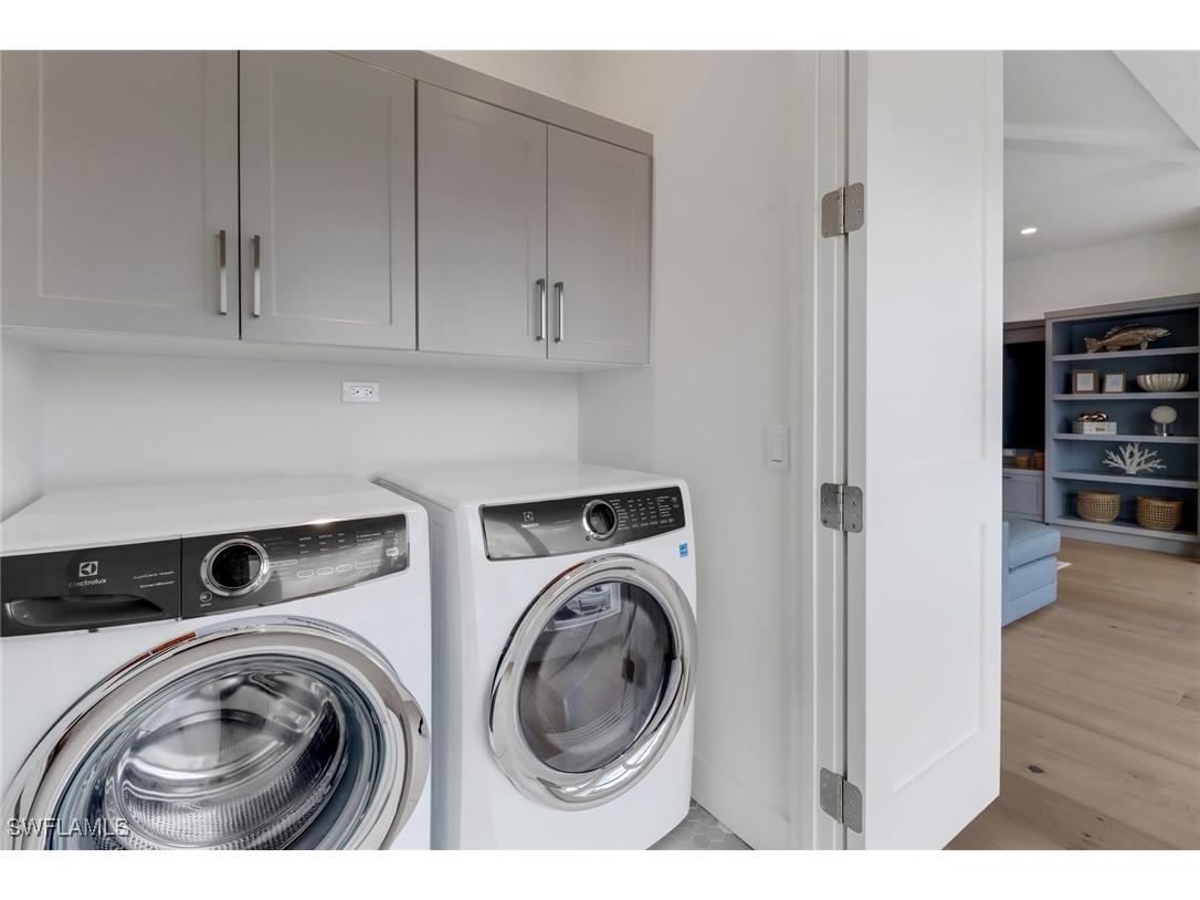 1300 Cobia Court Naples FL 34102 225073284 image27