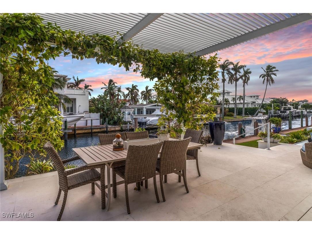 1300 Cobia Court Naples FL 34102 225073284 image30