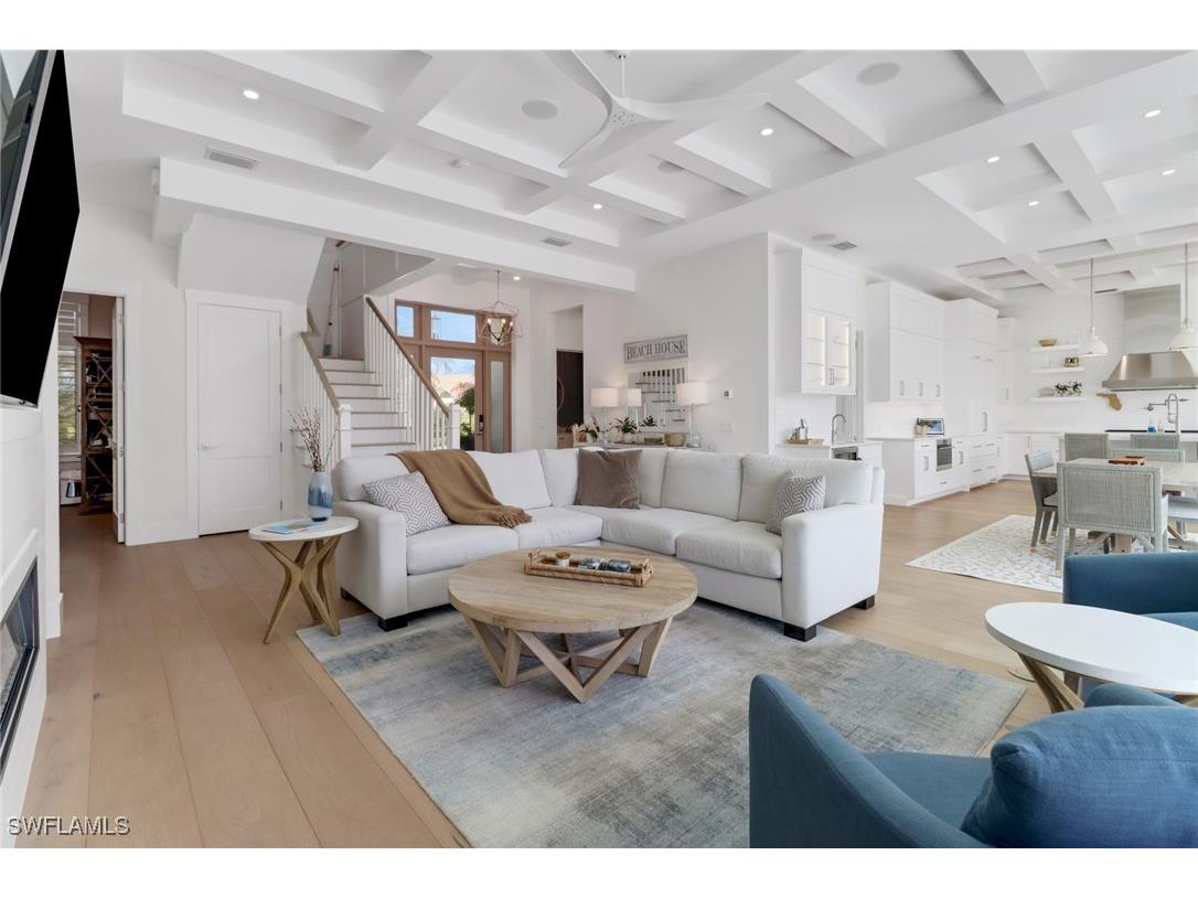 1300 Cobia Court Naples FL 34102 225073284 image5