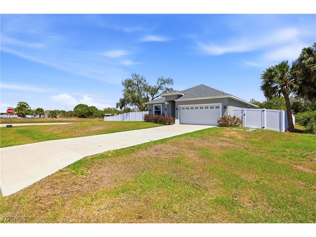 1300 E Bucknell Lane Labelle FL 33935 2026013663 image34