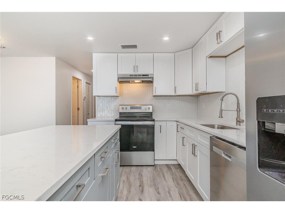 1300 Estero Boulevard #205 Fort Myers Beach FL 33931 2026010954 image10
