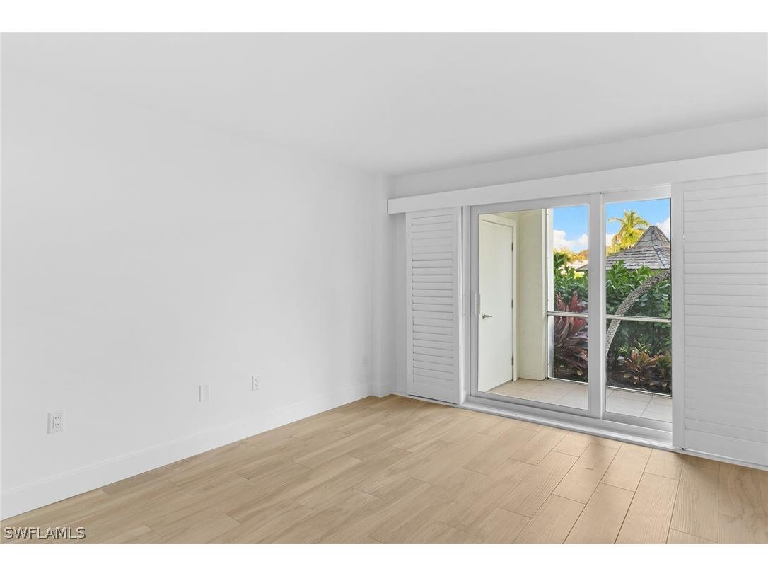 1300 Gulf Shore Boulevard N #102 Naples FL 34102 226007499 image11