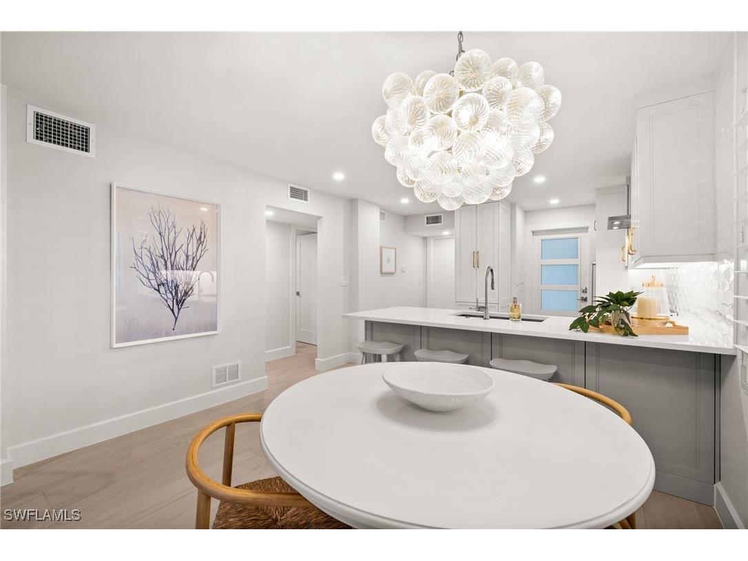 1300 Gulf Shore Boulevard N #109 Naples FL 34102 225063710 image12