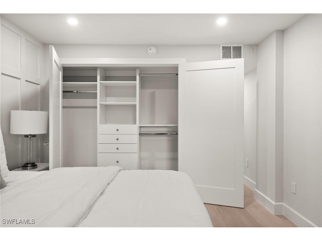 1300 Gulf Shore Boulevard N #109 Naples FL 34102 225063710 image21