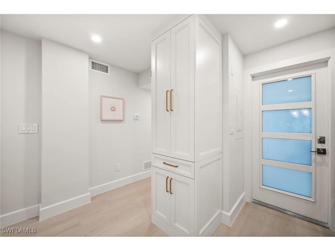 1300 Gulf Shore Boulevard N #109 Naples FL 34102 225063710 image7